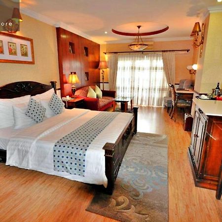 הו צ'י מין סיטי S79 Hoa Huong Duong Hotel מראה חיצוני תמונה